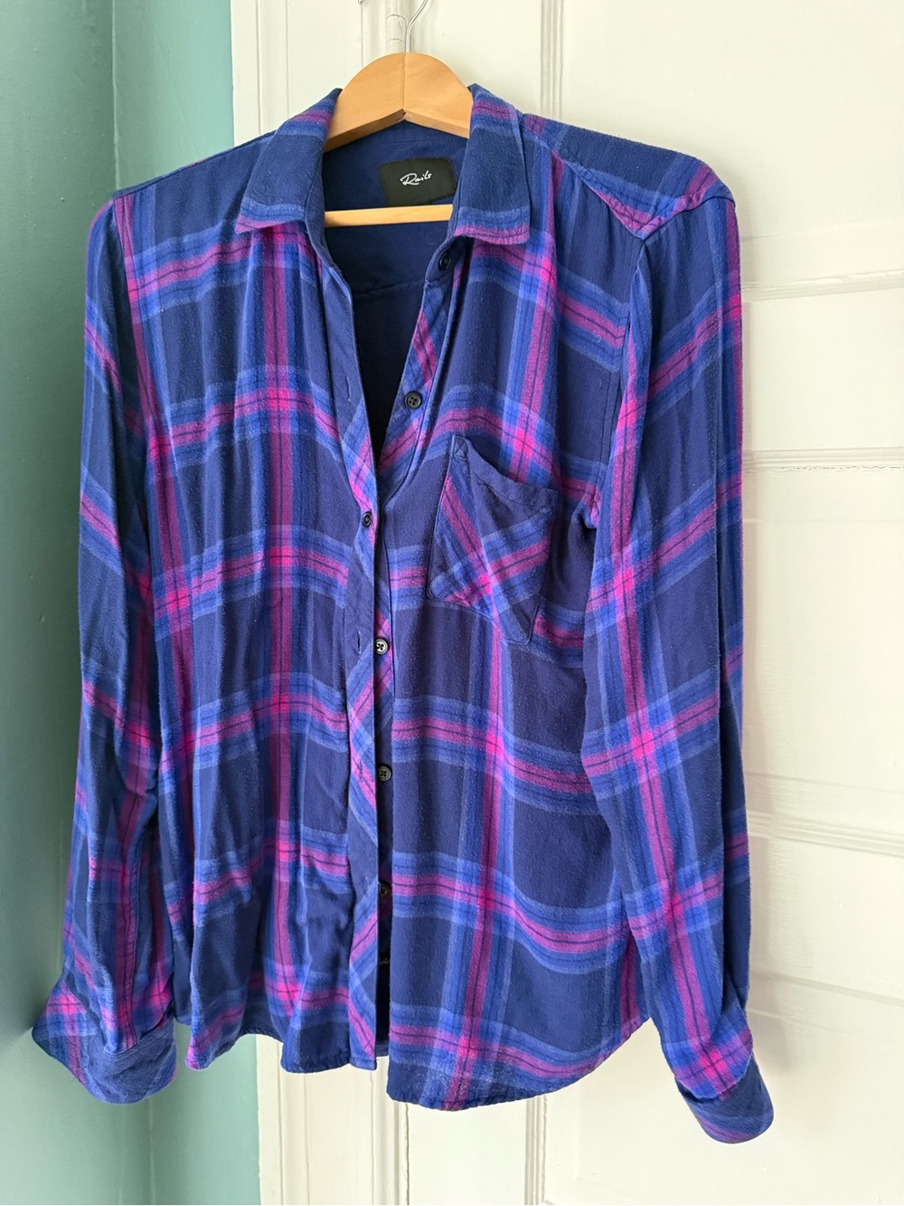 Rails button down size Large